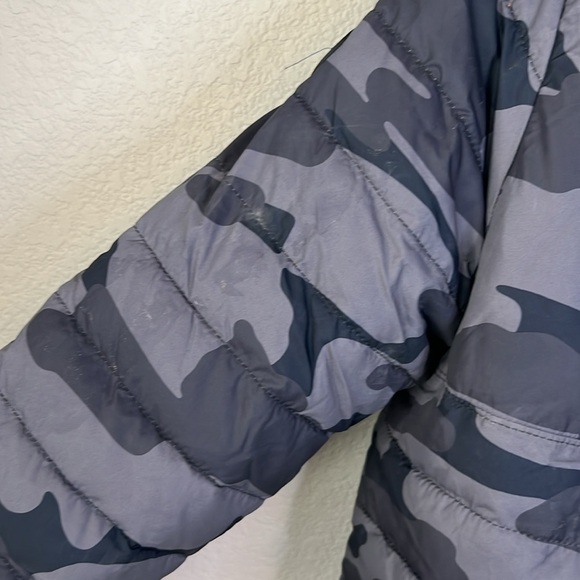 Abercrombie & Fitch Kids Camo Faux Sherpa Winter Gray Jacket Coat Size 9/10 - Picture 5 of 8